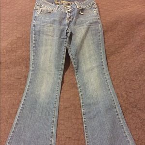 Guess Belmont Flare